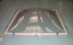 Standard dome glazing with screws without special requirements, PMMA 1 – 4 skin, refurbishing